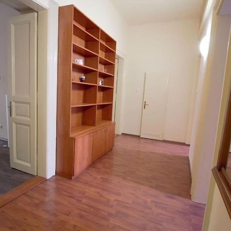 Comfort 2Bedrooms Quite Place!-Vinohrady Prague Luaran gambar